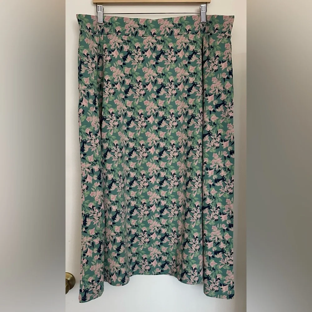 NWT Pact Women’s Midi Skirt Shadow Floral Spruce Size 3X Stretch Pockets Green